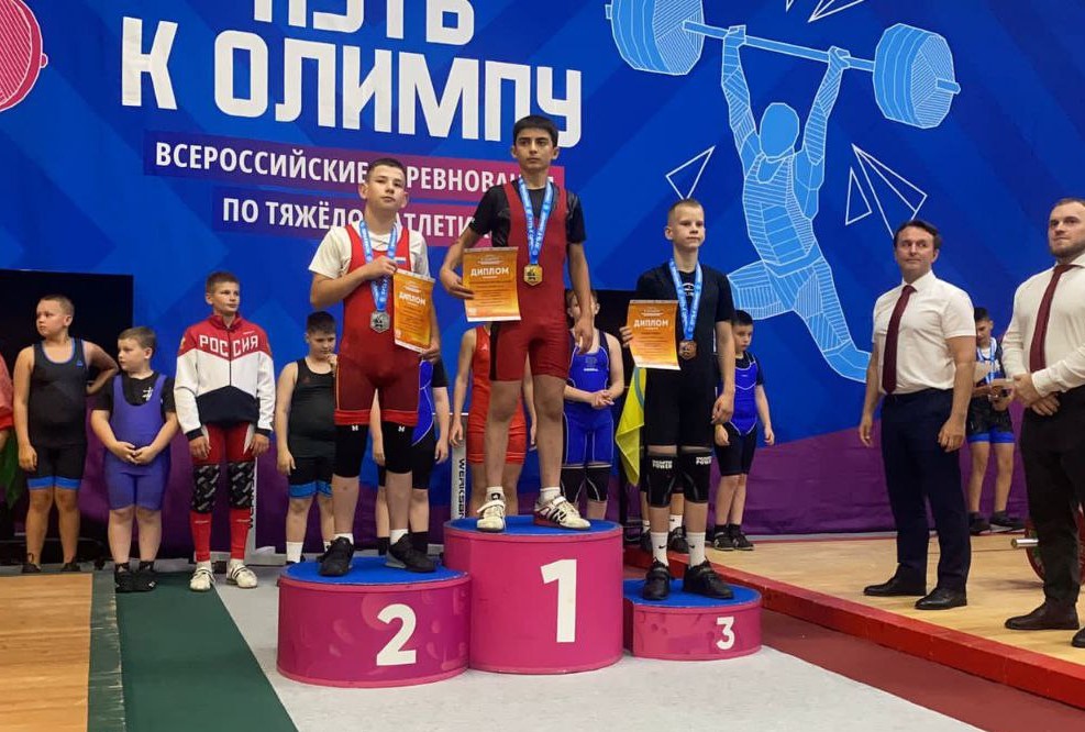 Dagestani weightlifters win tournament in Moscow