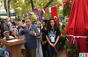 Monument to Daghestani national poet Rasul Gamzatov unveiled in Yalova 