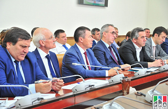 Ramazan Djafarov meets with delegation of IIBA and investors from Turkey