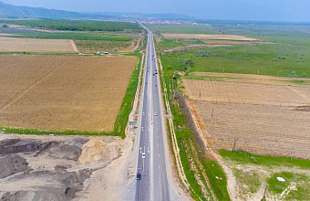 Rosavtodor announces deadline for completion of 17 km highway section between Izberbash and Derbent 