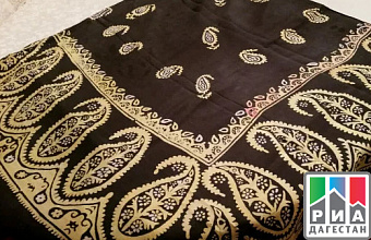 Exhibition of unique patterns on ancient scarves opens in Dagestan