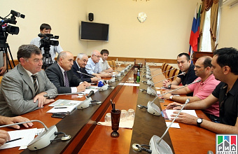 Sharip Sharipov meets with Spanish company «Protevi La Manche» 