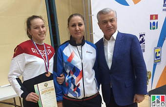 Dagestani Maryam Guseynova wins All Russian championship in freestyle wrestling