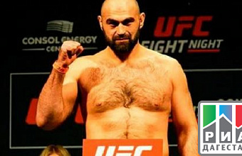 Shamil Abdurakhimov remains in UFC