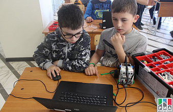 More than 200 young inventors participate in Makhachkala robotics festival
