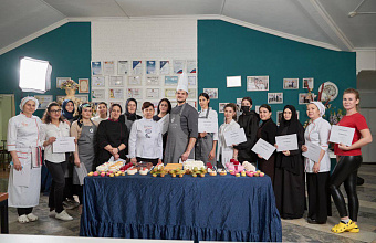 Pastry chef Alexander Kislitsyn holds master class in VIP-Culinary studio 