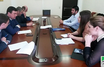 Daghestani minister of press and information meets with youth open government