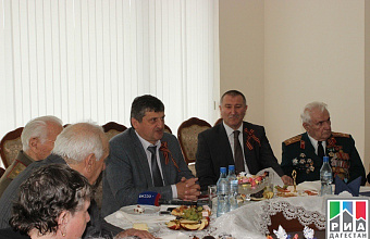 Daghestan minister of national policy meets with Great Patriotic War veterans 
