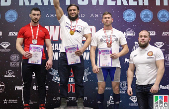 Three Dagestan powerlifters win world champion titles