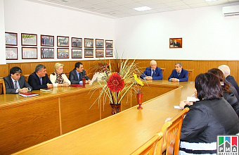 Daghestan State Technical University, Daghestan Chamber of Commerce sign agreement 